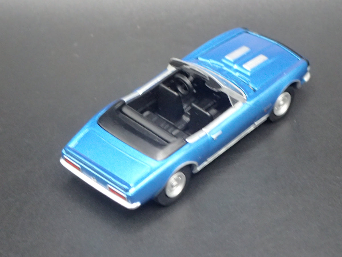 1967 67 CHEVY CHEVROLET CAMARO CONVERTIBLE RS/SS 1/64 SCALE DIECAST MODEL CAR