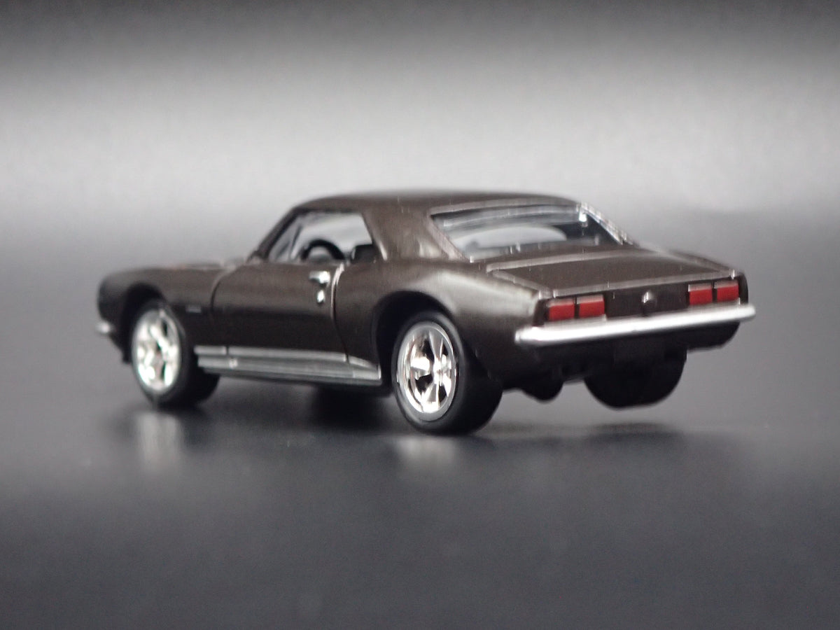 1967 67 CHEVY CHEVROLET CAMARO SS WINE 1:64 SCALE DIORAMA DIECAST MODEL CAR