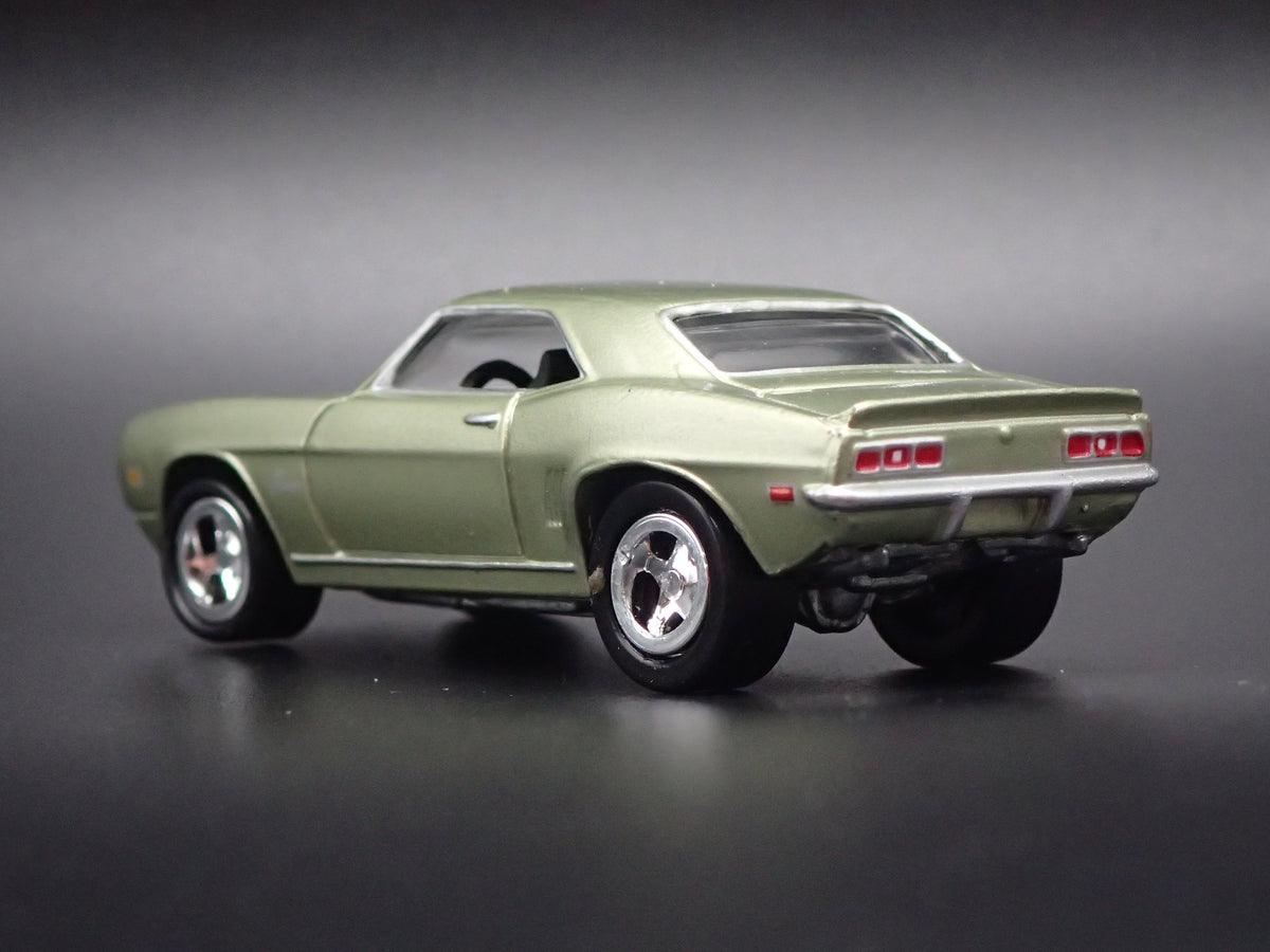 1968 68 CHEVY CHEVROLET CAMARO COPO GREEN 1:64 SCALE DIECAST MODEL CAR