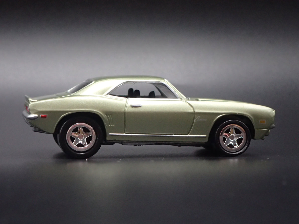 1968 68 CHEVY CHEVROLET CAMARO COPO GREEN 1:64 SCALE DIECAST MODEL CAR