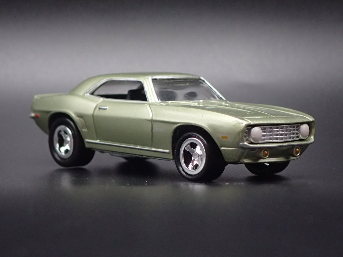 1968 68 CHEVY CHEVROLET CAMARO COPO GREEN 1:64 SCALE DIECAST MODEL CAR