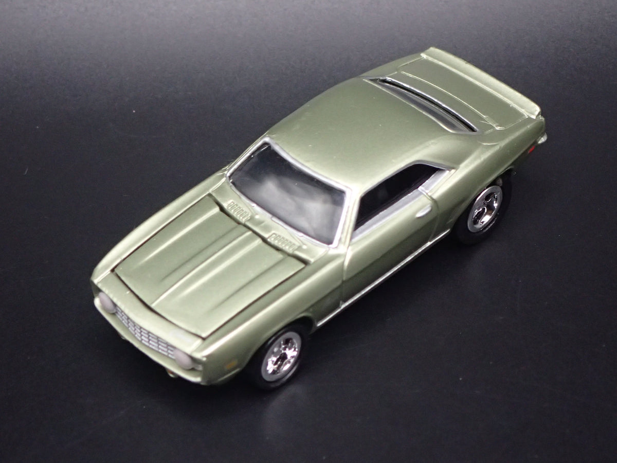 1968 68 CHEVY CHEVROLET CAMARO COPO GREEN 1:64 SCALE DIECAST MODEL CAR