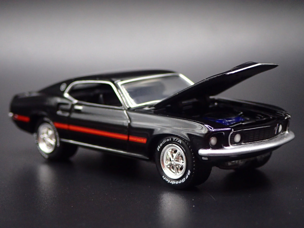 1969 69 FORD MUSTANG MACH 1 FASTBACK BLACK 1/64 SCALE DIECAST MODEL CAR