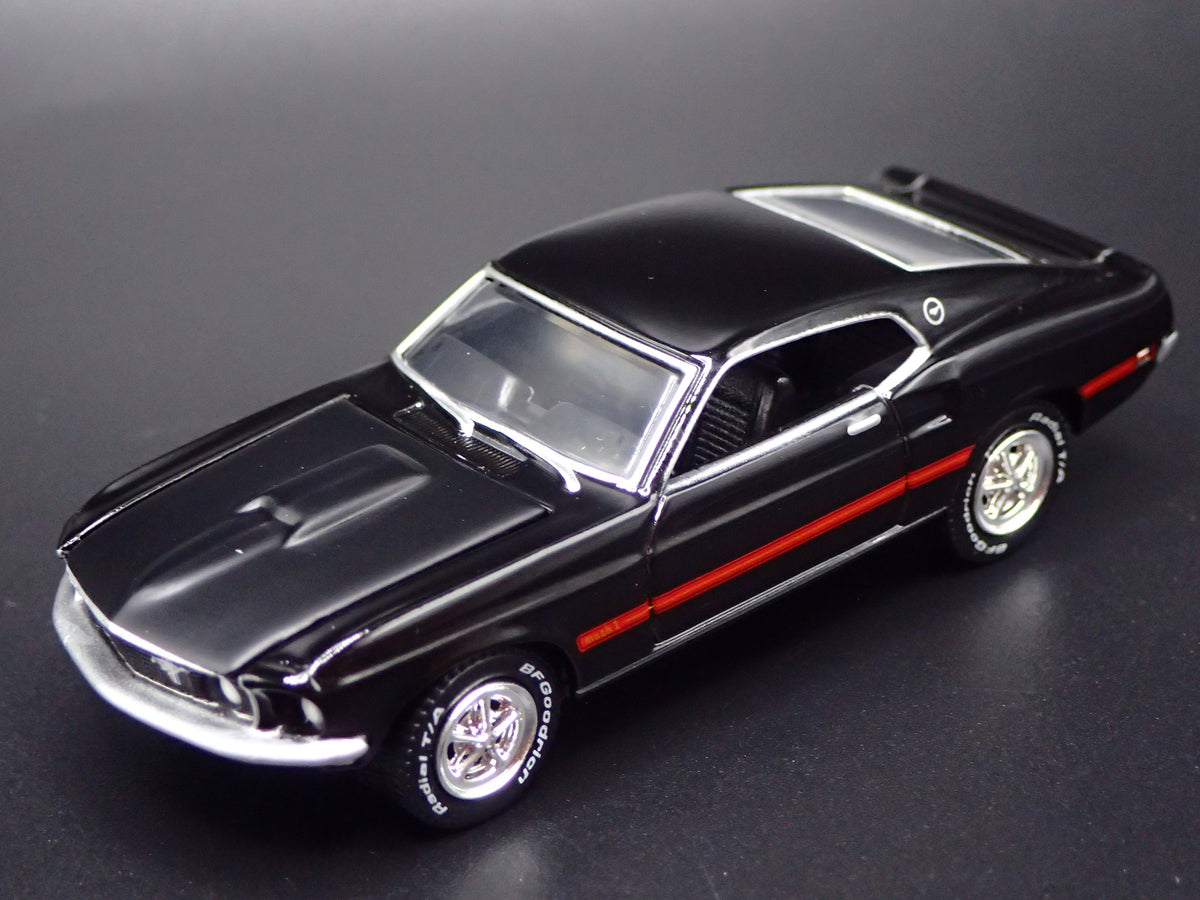 1969 69 FORD MUSTANG MACH 1 FASTBACK BLACK 1/64 SCALE DIECAST MODEL CAR