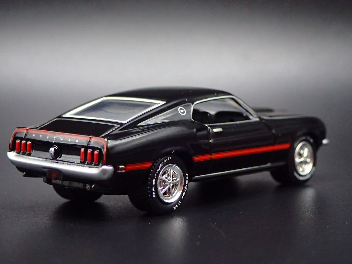 1969 69 FORD MUSTANG MACH 1 FASTBACK BLACK 1/64 SCALE DIECAST MODEL CAR