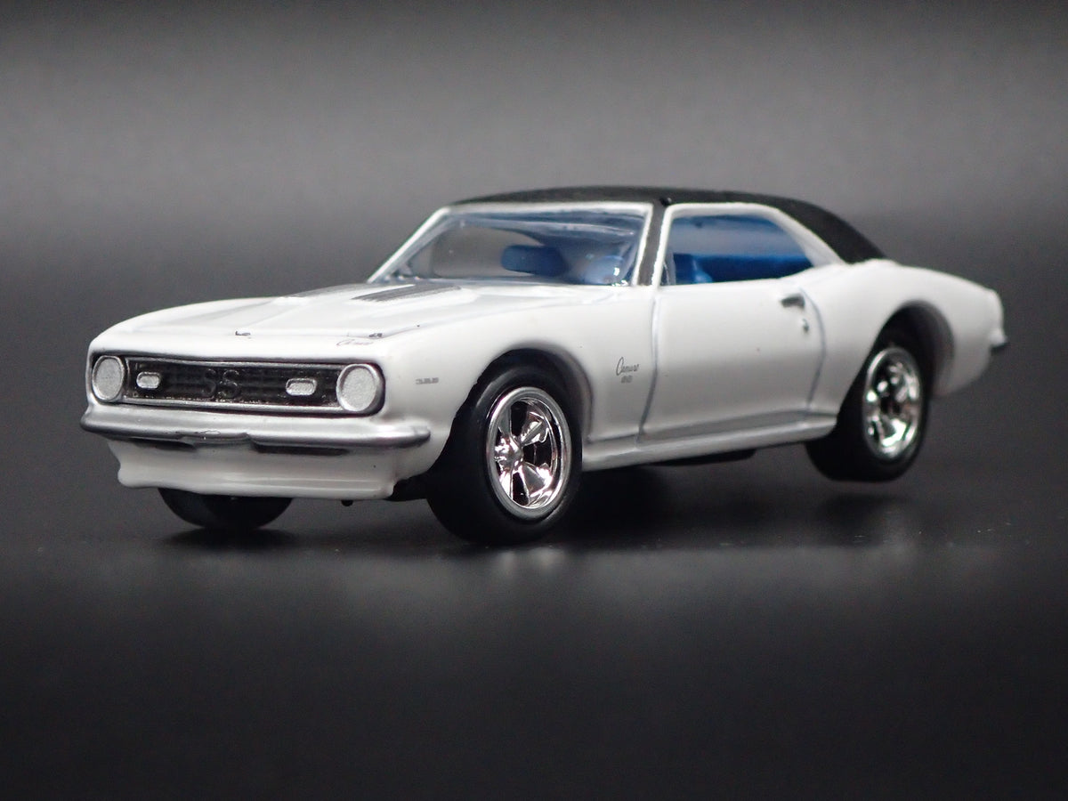 1968 68 CHEVY CHEVROLET CAMARO SS 396 WHITE 1:64 SCALE DIECAST MODEL CAR