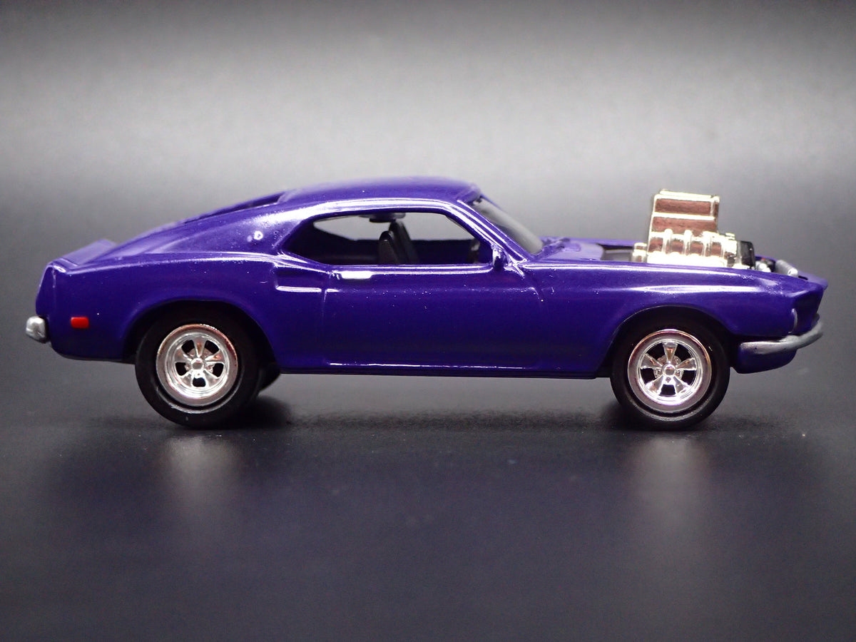 1969 69 FORD MUSTANG MACH 1 FASTBACK PURPLE 1/64 SCALE DIECAST MODEL CAR