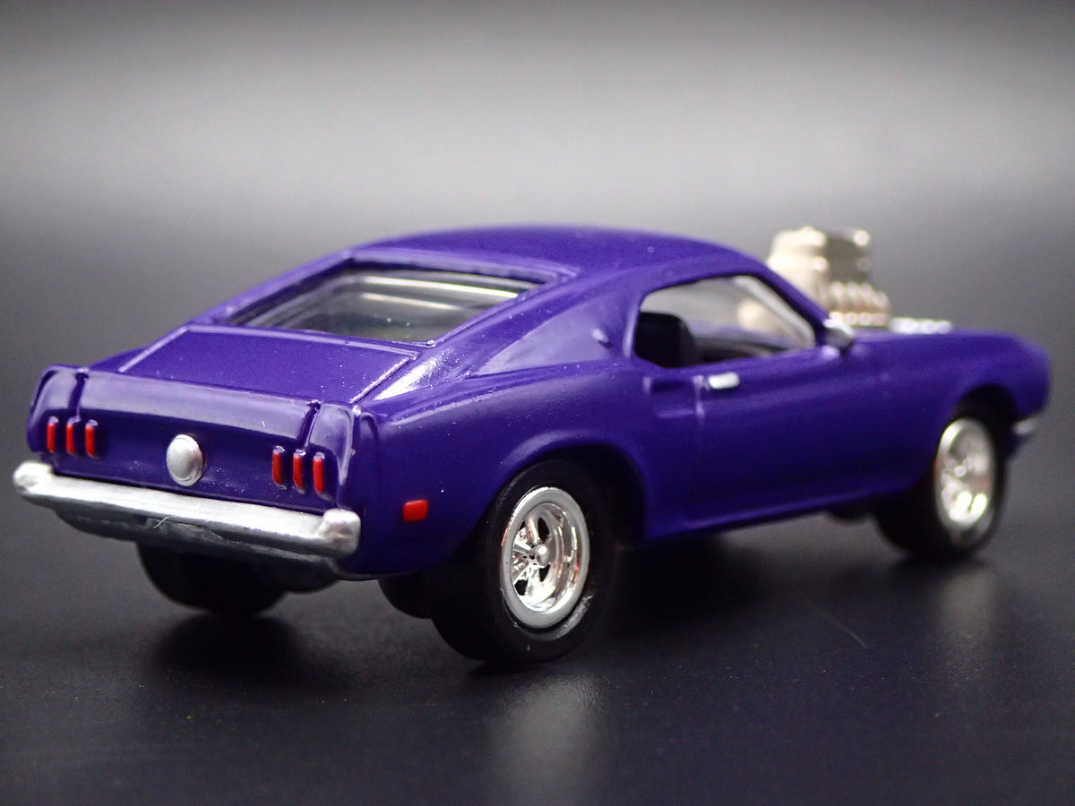1969 69 FORD MUSTANG MACH 1 FASTBACK PURPLE 1/64 SCALE DIECAST MODEL CAR
