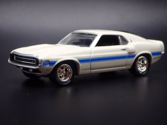 1969 69 FORD MUSTANG SHELBY GT350 FASTBACK WHITE 1/64 SCALE DIECAST MODEL CAR