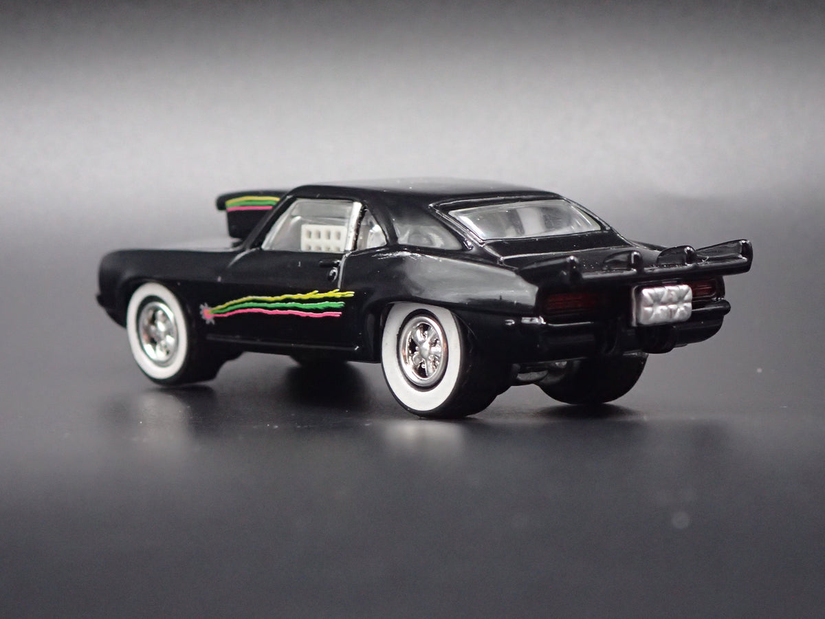 1969 CHEVY CHEVROLET CAMARO PRO STREET BLACK 1:64 SCALE DIORAMA DIECAST MODEL CAR