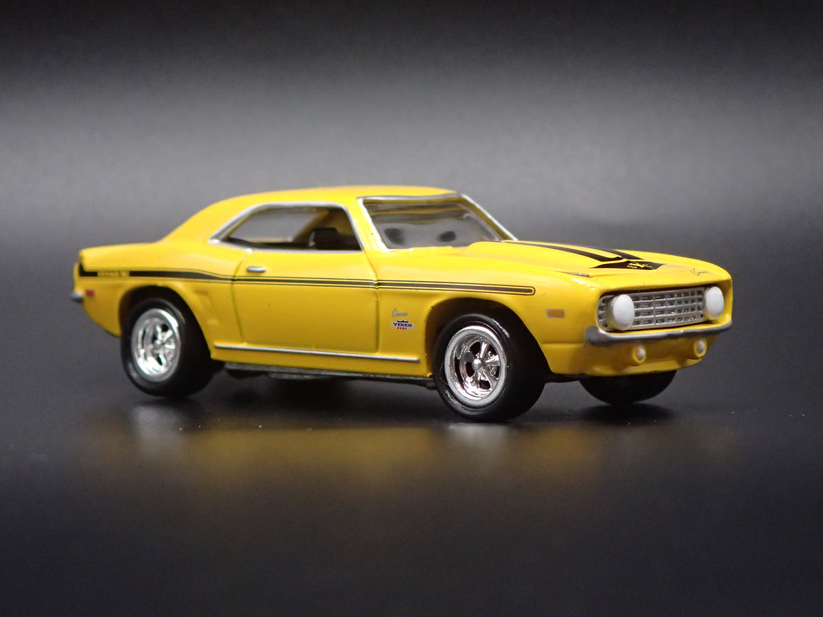 1969 69 CHEVY CHEVROLET CAMARO YENKO 1:64 SCALE COLLECTIBLE DIECAST MODEL CAR