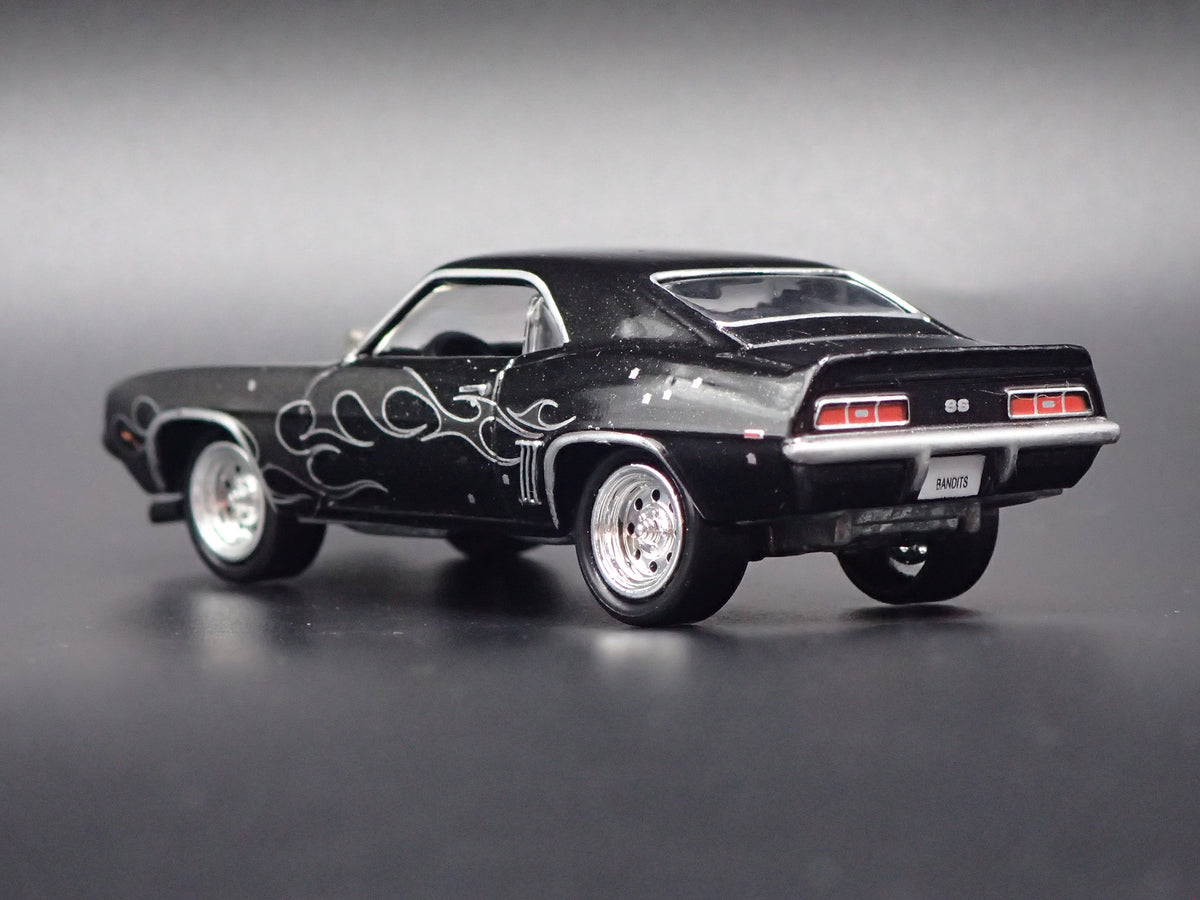1969 69 CHEVY CHEVROLET CAMARO BLACK 1:64 SCALE COLLECTIBLE DIECAST MODEL CAR
