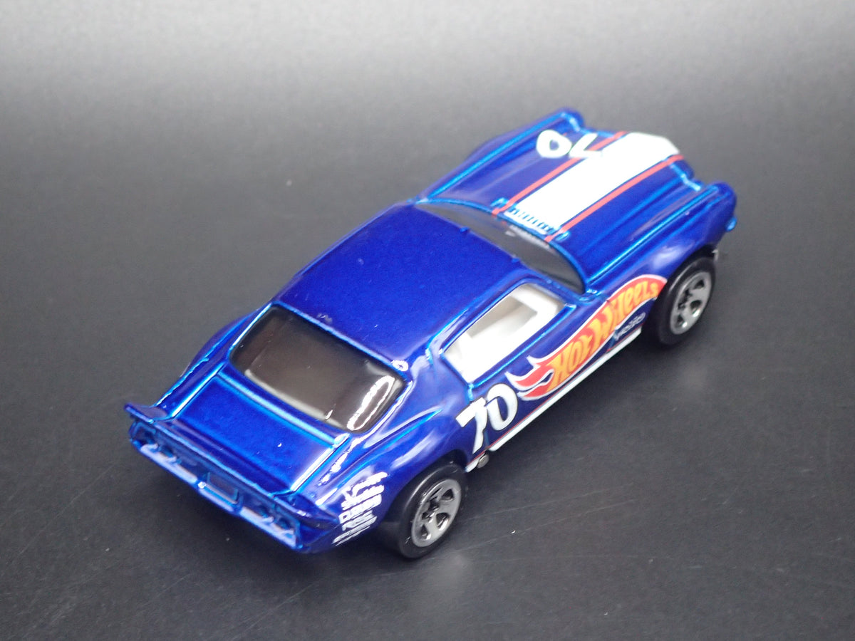 1970 70 CHEVY CHEVROLET CAMARO BLUE 1/64 SCALE DIORAMA DIECAST MODEL CAR