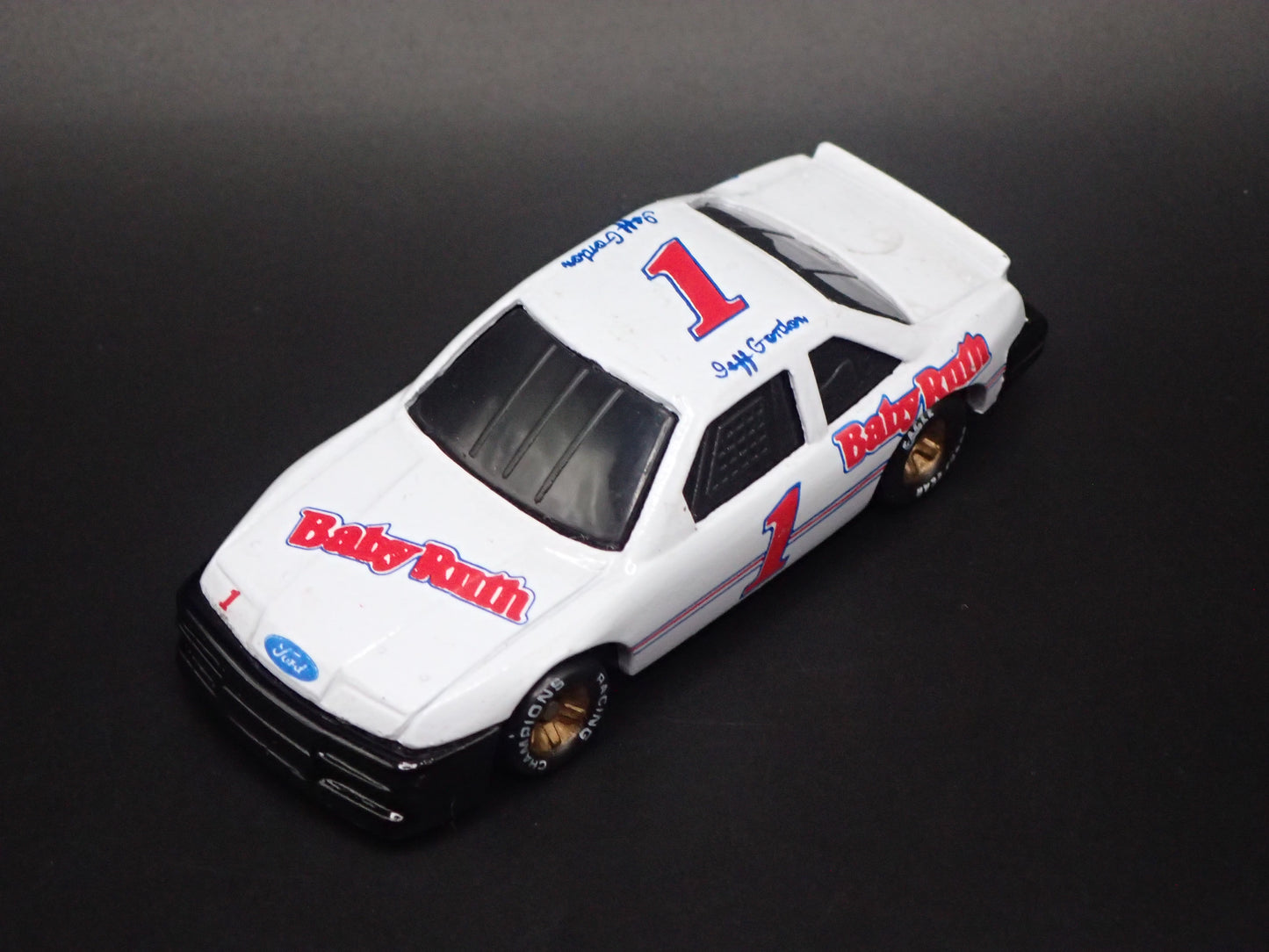 1991 FORD TBIRD #1 STERLING MARLIN BABY RUTH NASCAR 1:64 SCALE DIECAST MODEL CAR