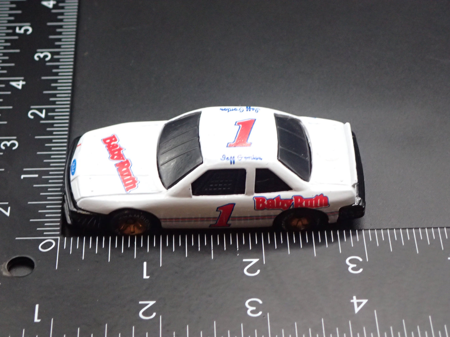 1991 FORD TBIRD #1 STERLING MARLIN BABY RUTH NASCAR 1:64 SCALE DIECAST MODEL CAR
