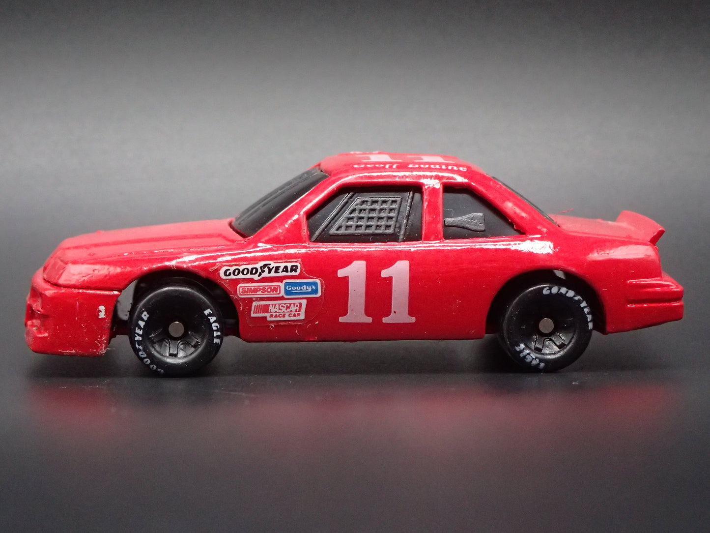 1991 91 FORD THUNDERBIRD 11 GEOFF BODINE NASCAR 1:64 SCALE DIECAST MODEL CAR