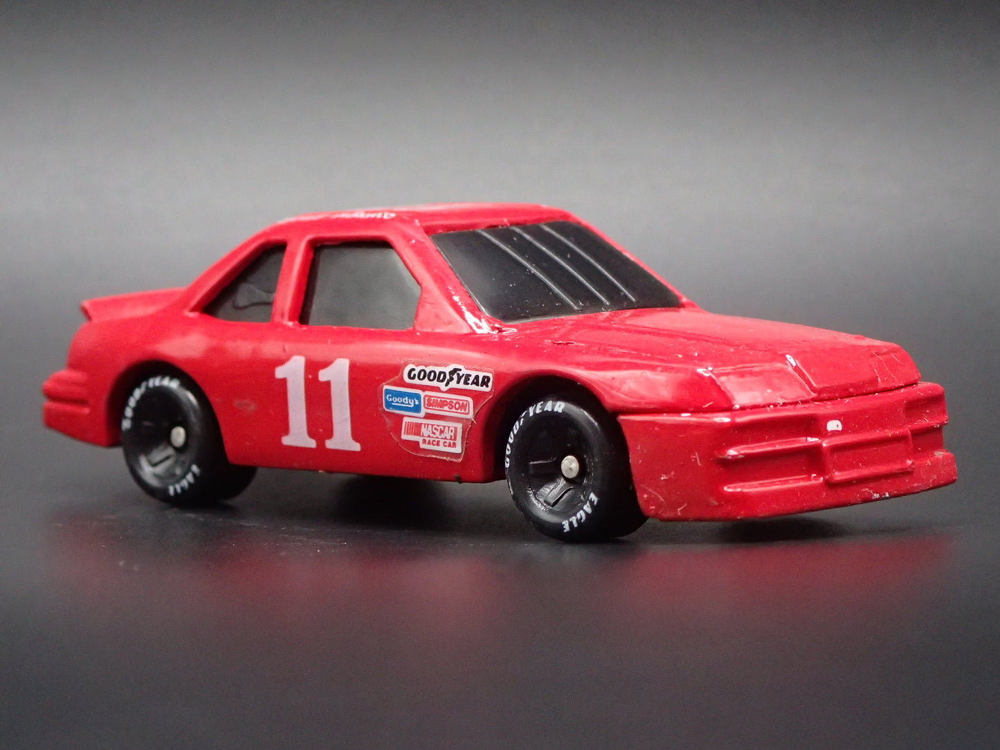 1991 91 FORD THUNDERBIRD 11 GEOFF BODINE NASCAR 1:64 SCALE DIECAST MODEL CAR