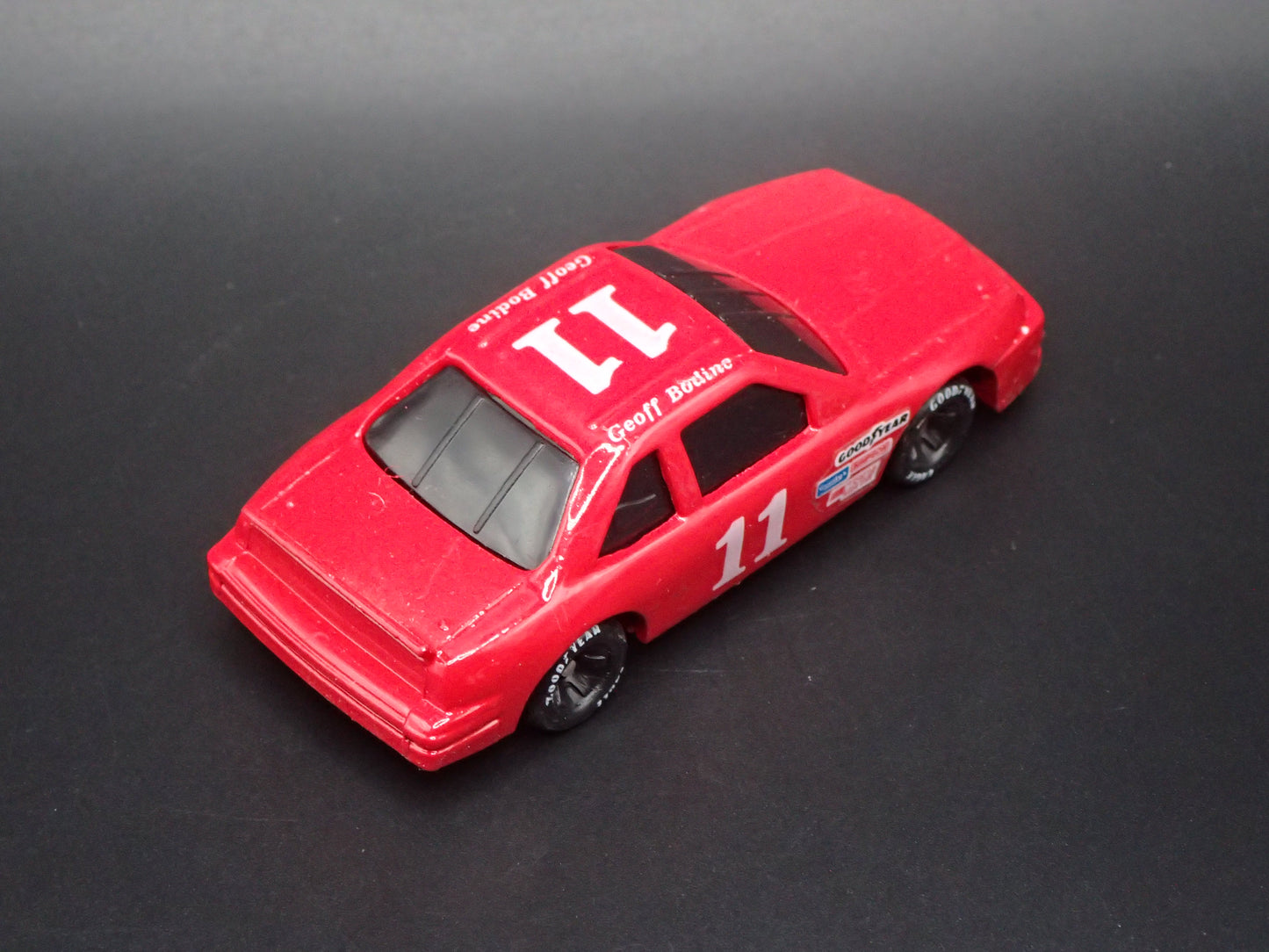 1991 91 FORD THUNDERBIRD 11 GEOFF BODINE NASCAR 1:64 SCALE DIECAST MODEL CAR