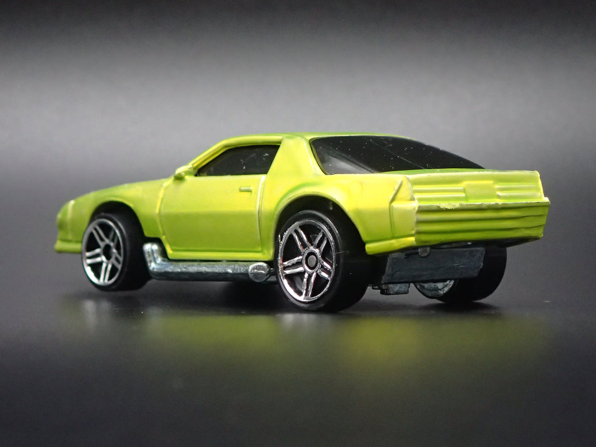 1980'S CHEVY CHEVROLET CAMARO Z28 1:64 SCALE COLLECTIBLE DIECAST MODEL CAR