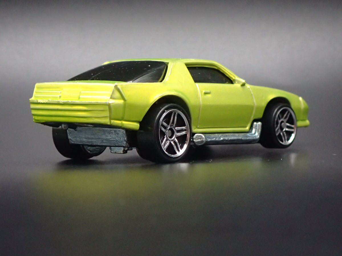 1980'S CHEVY CHEVROLET CAMARO Z28 1:64 SCALE COLLECTIBLE DIECAST MODEL CAR