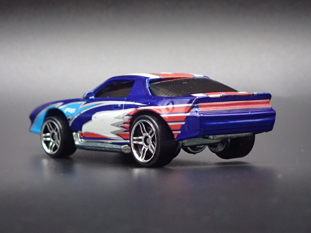 1980'S CHEVY CHEVROLET CAMARO Z28 1:64 SCALE COLLECTIBLE DIECAST MODEL CAR