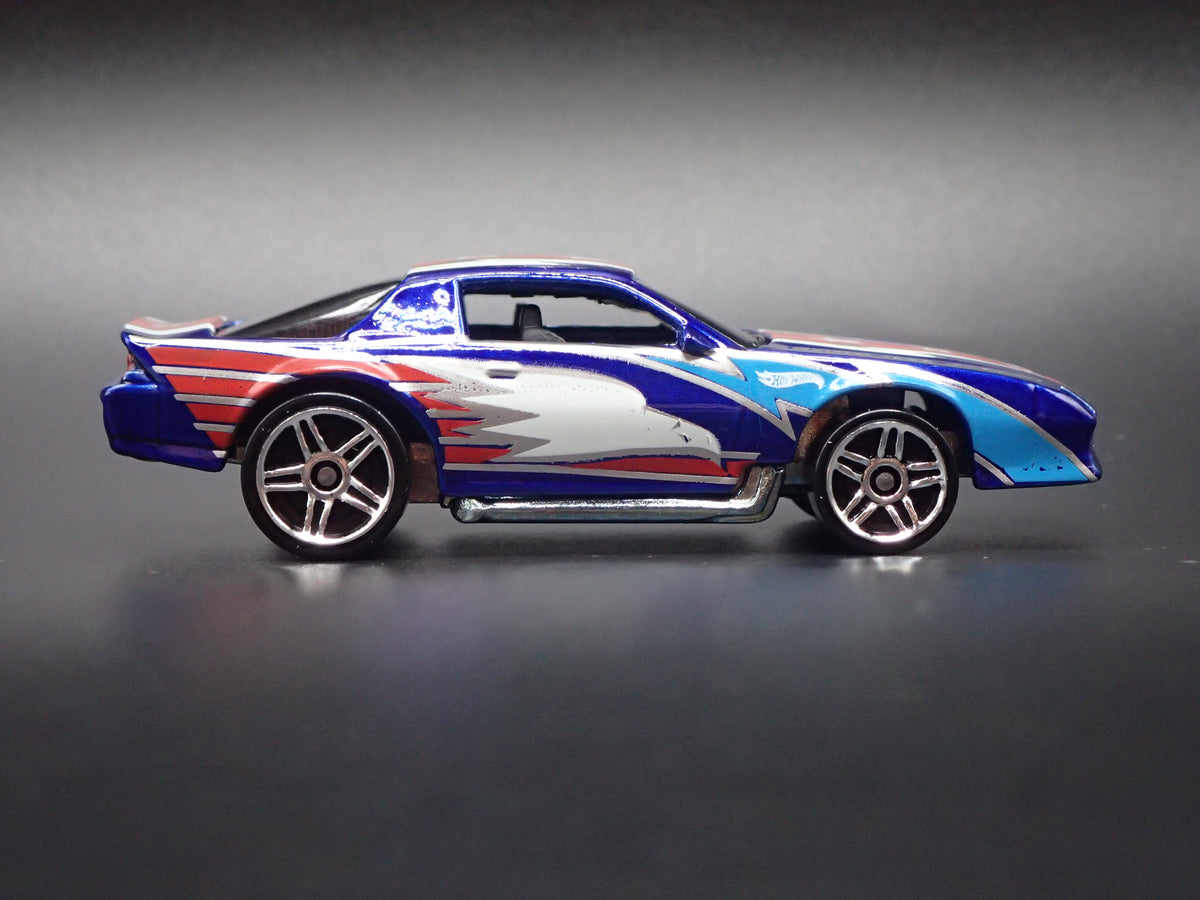 1980'S CHEVY CHEVROLET CAMARO Z28 1:64 SCALE COLLECTIBLE DIECAST MODEL CAR