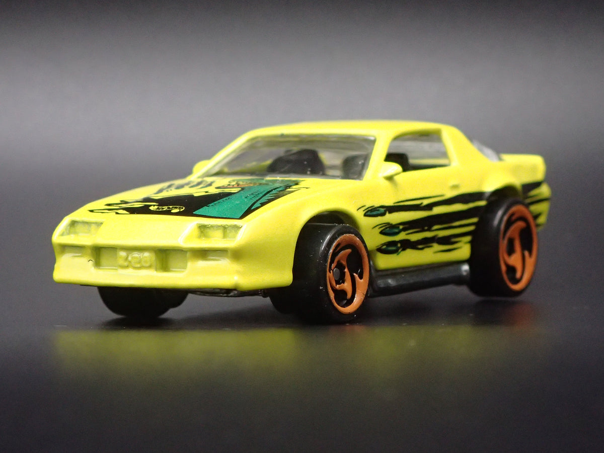 1980'S CHEVY CHEVROLET CAMARO BLOWN 1:64 SCALE COLLECTIBLE DIECAST MODEL CAR