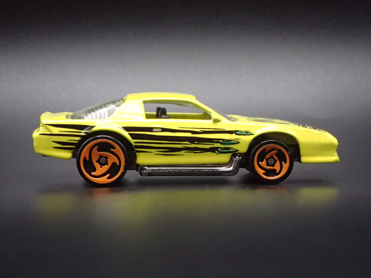 1980'S CHEVY CHEVROLET CAMARO BLOWN 1:64 SCALE COLLECTIBLE DIECAST MODEL CAR