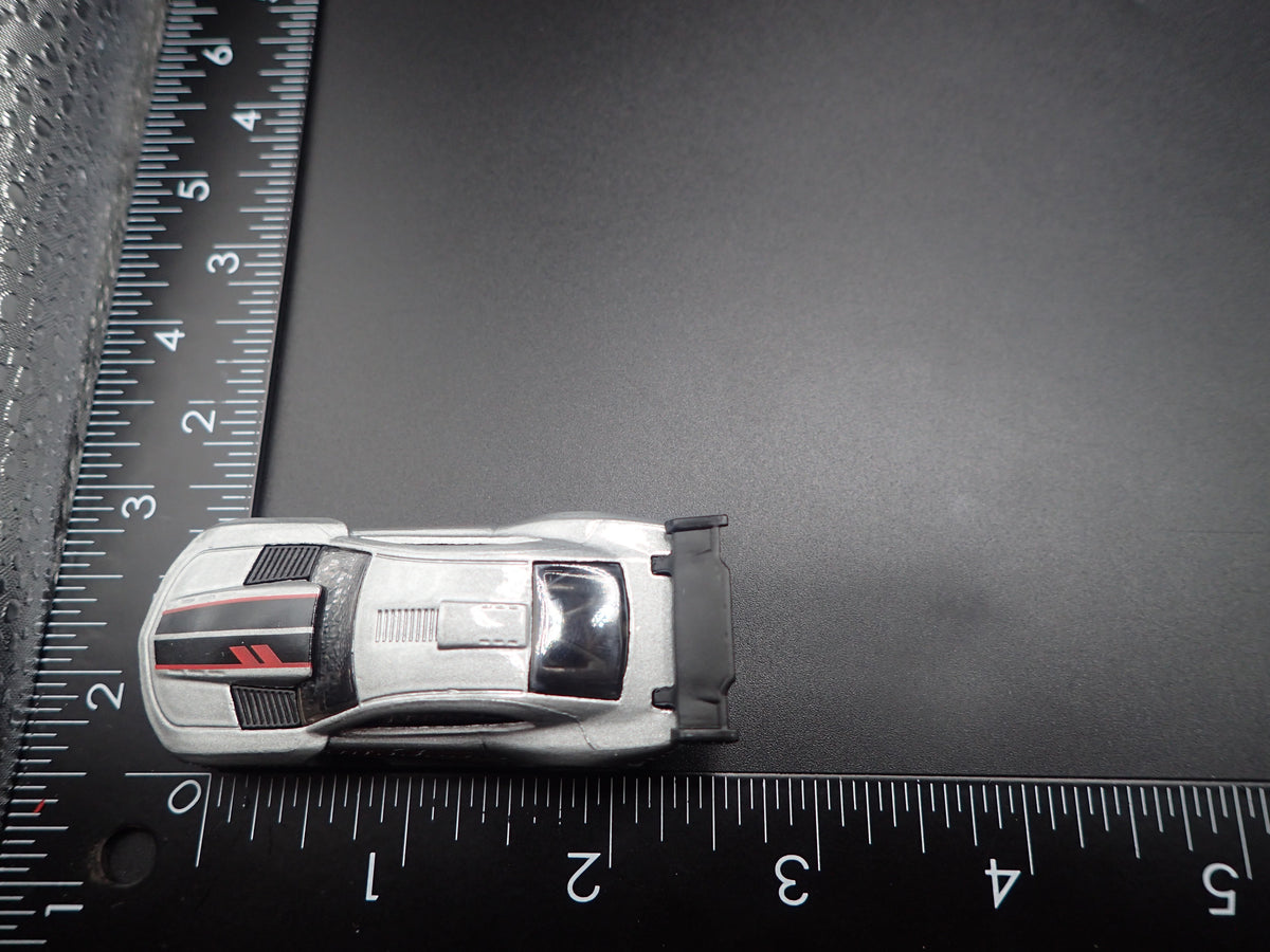2010-2015 CHEVY CHEVROLET CAMARO SILVER 1:64 SCALE DIORAMA DIECAST MODEL CAR