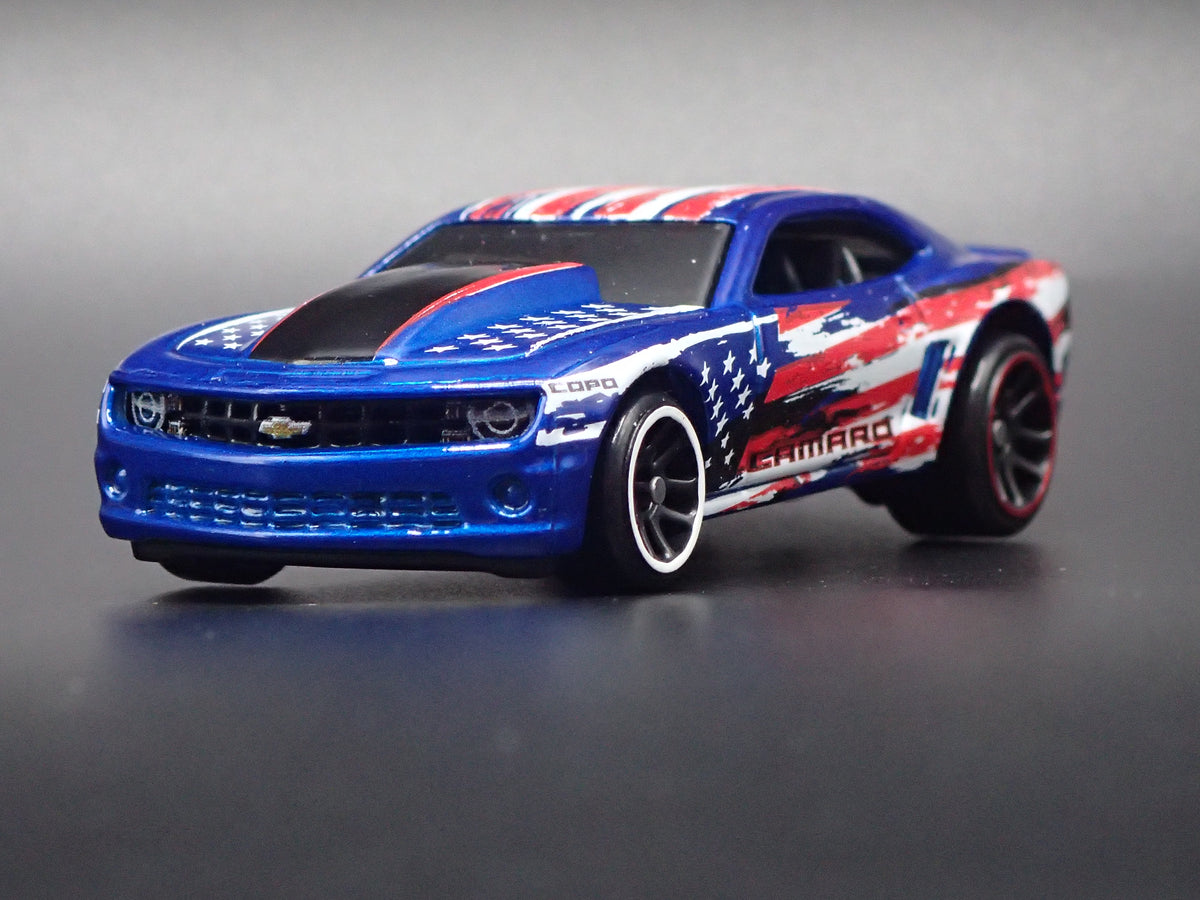 2010 -2015 CHEVY CHEVROLET COPO CAMARO BLUE 1:64 SCALE DIORAMA DIECAST MODEL CAR