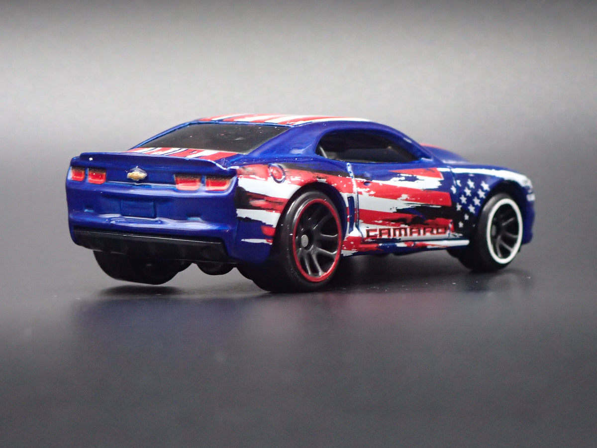 2010 -2015 CHEVY CHEVROLET COPO CAMARO BLUE 1:64 SCALE DIORAMA DIECAST MODEL CAR