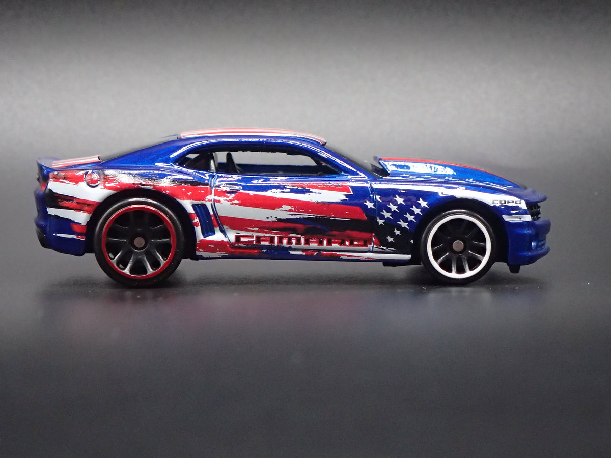2010 -2015 CHEVY CHEVROLET COPO CAMARO BLUE 1:64 SCALE DIORAMA DIECAST MODEL CAR