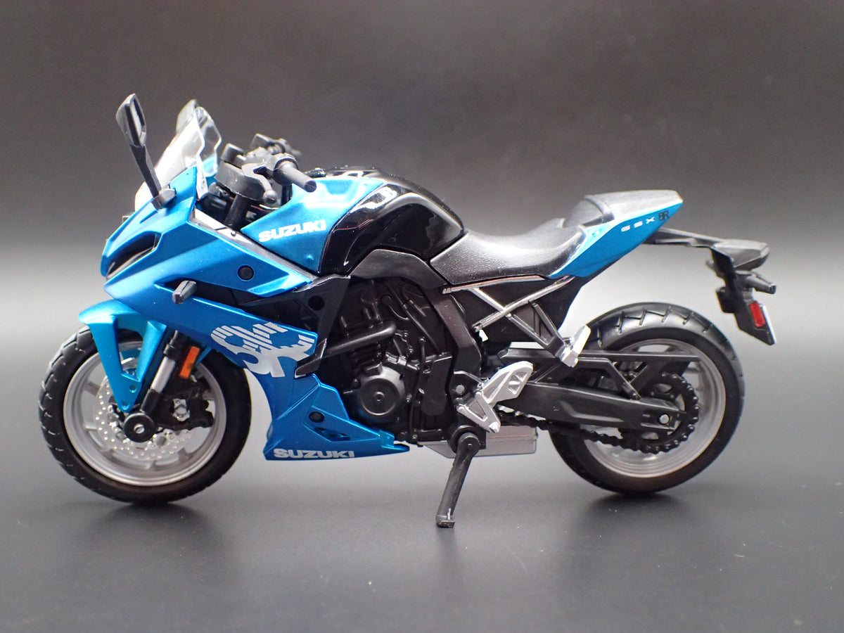 SUZUKI GSX-8R SPORT BIKE MOTORCYCLE BLUE 1/18 SCALE DIECAST MODEL BIKE