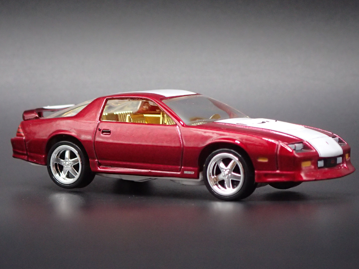 1991 91 CHEVY CHEVROLET CAMARO Z28 1LE ULTRA RED 1:64 SCALE DIECAST MODEL CAR