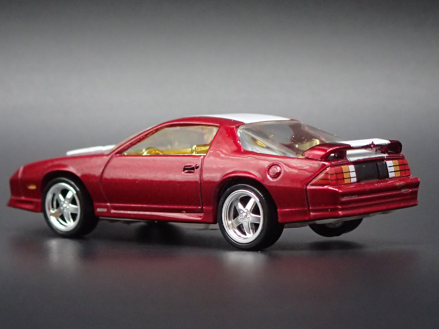 1991 91 CHEVY CHEVROLET CAMARO Z28 1LE ULTRA RED 1:64 SCALE DIECAST MODEL CAR