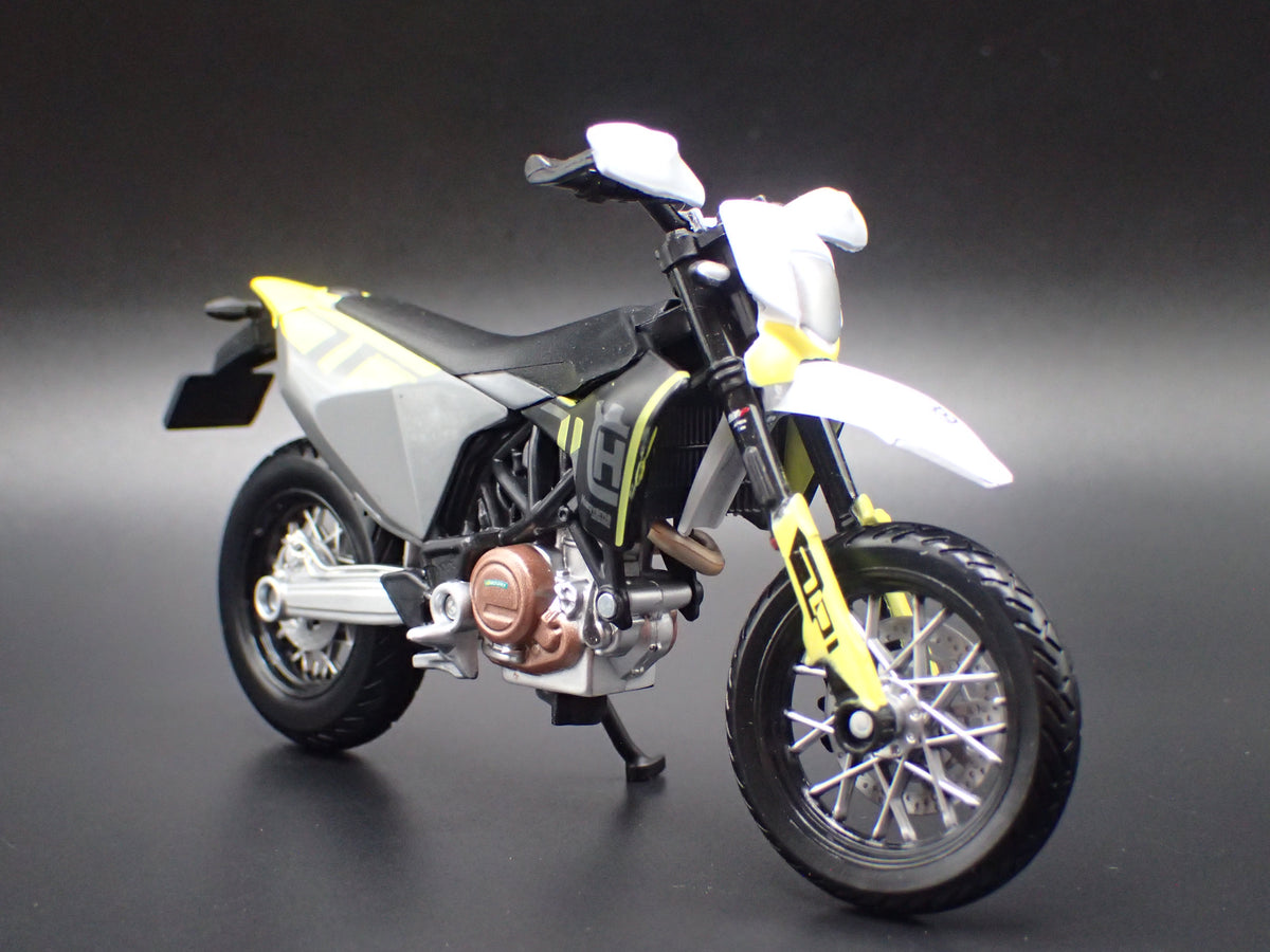 HUSQVARNA 701 SUPERMOTO BIKE MOTORCYCLE GRAY 1/18 SCALE DIECAST MODEL BIKE