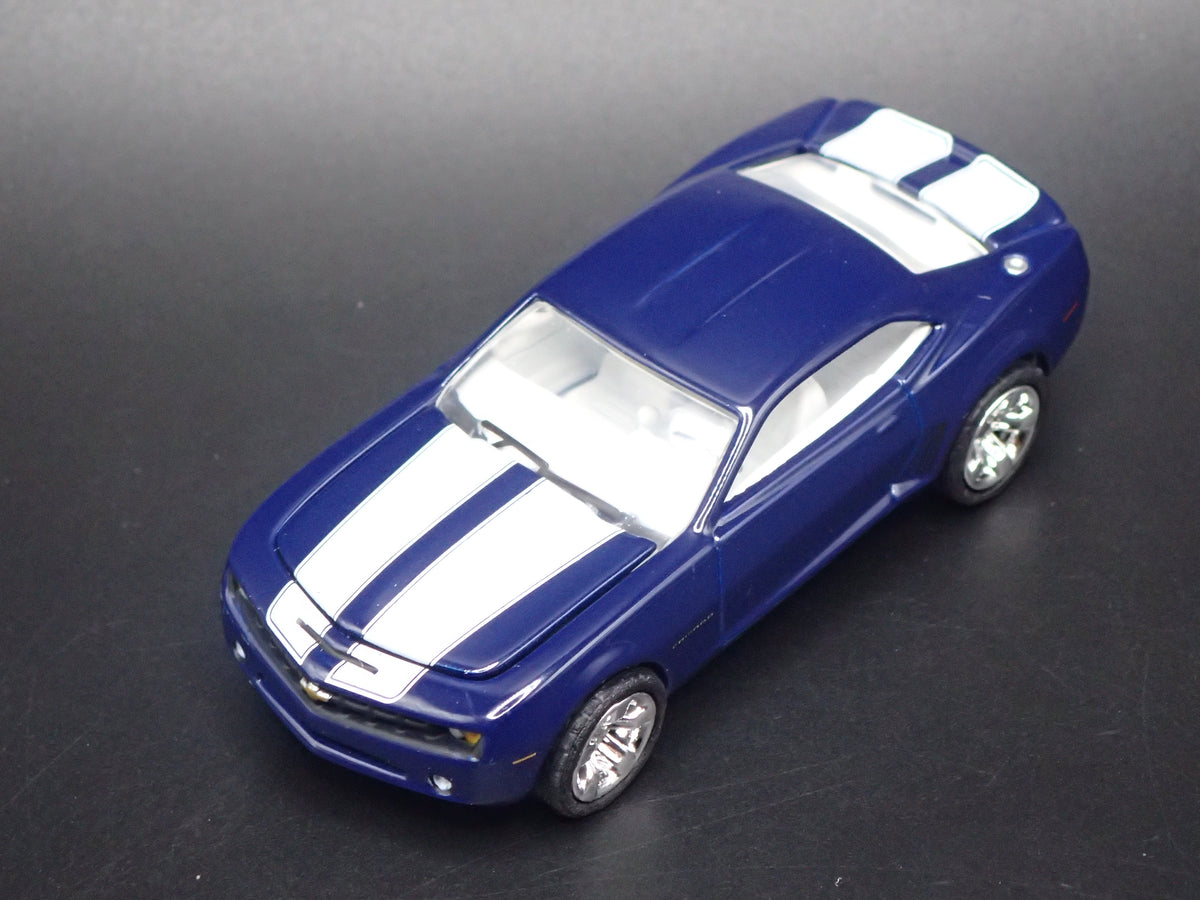 2010-2015 CHEVY CHEVROLET CAMARO Z28 BLUE 1:64 SCALE DIORAMA DIECAST MODEL CAR