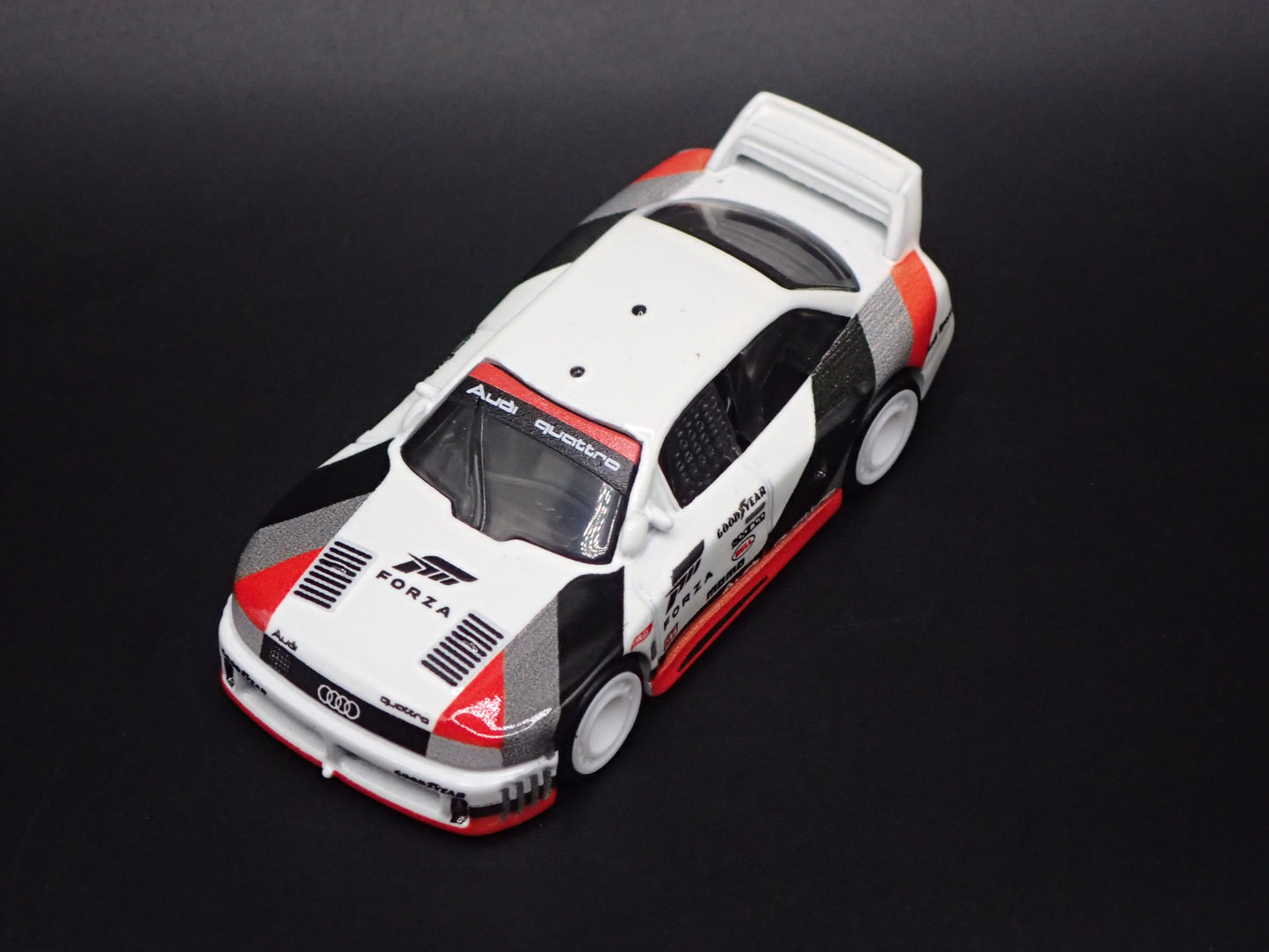 AUDI 90 QUATTRO IMSA RACE CAR 1:64 SCALE COLLECTIBLE DIORAMA DIECAST MODEL CAR