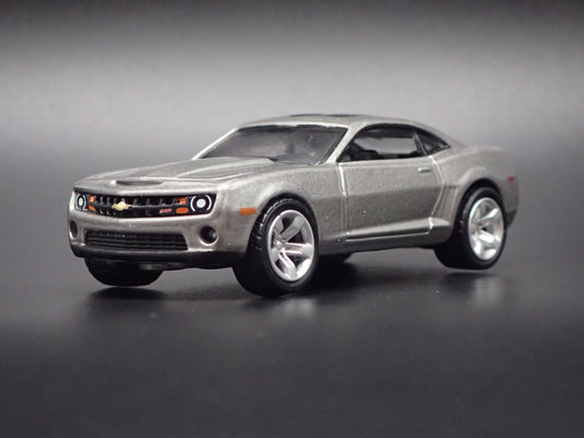 2010-2015 CHEVY CHEVROLET CAMARO GRAY 1:64 SCALE DIORAMA DIECAST MODEL CAR-Burning Rubber Toy Company