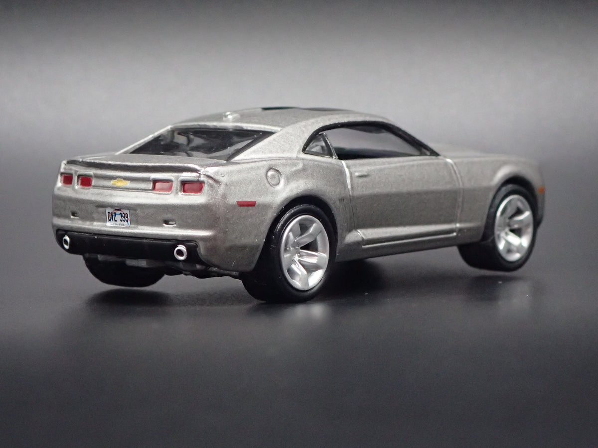 2010-2015 CHEVY CHEVROLET CAMARO GRAY 1:64 SCALE DIORAMA DIECAST MODEL CAR