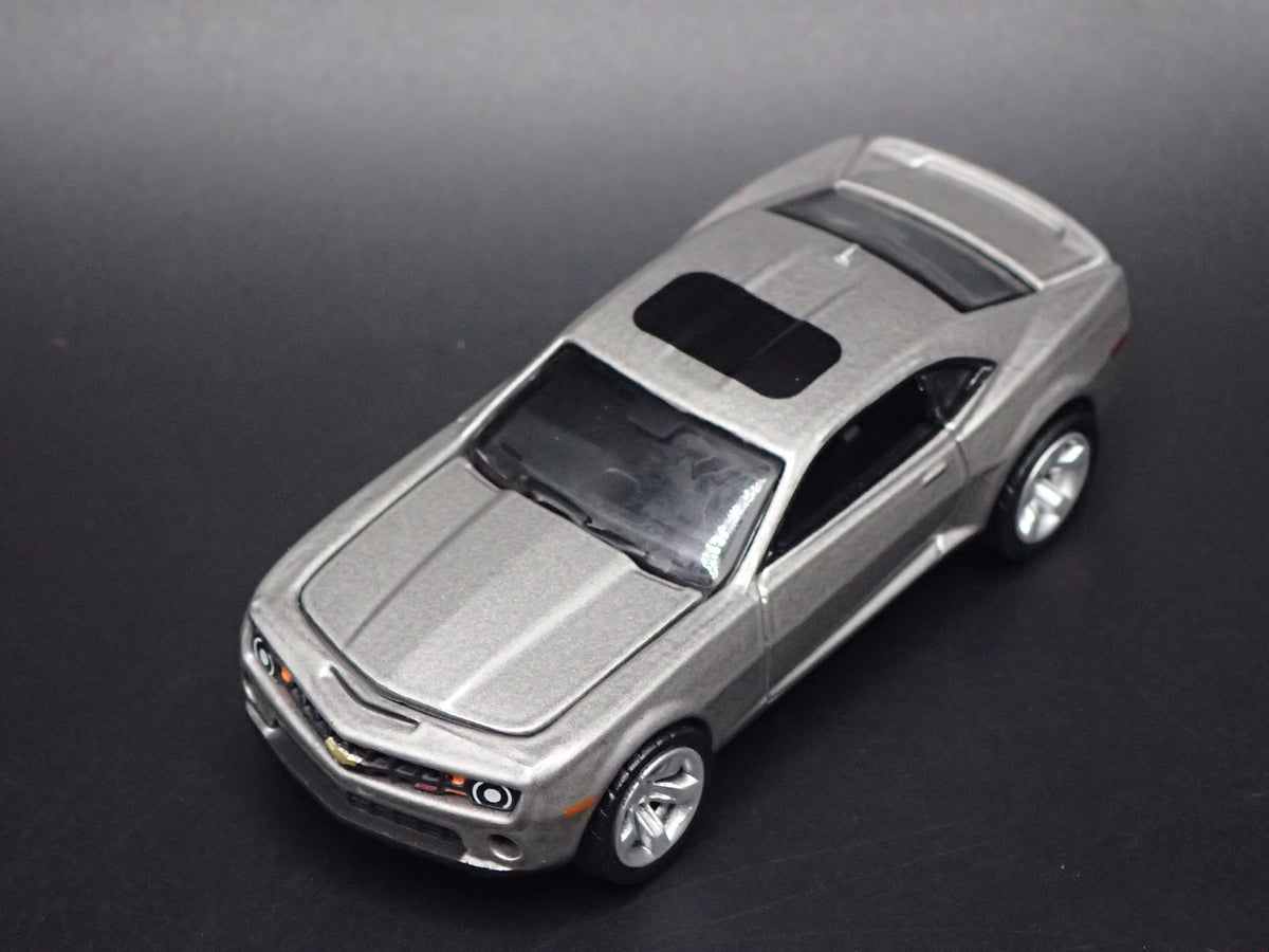 2010-2015 CHEVY CHEVROLET CAMARO GRAY 1:64 SCALE DIORAMA DIECAST MODEL CAR