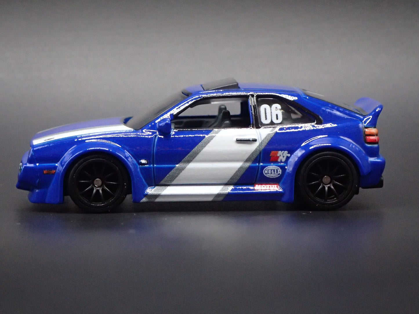 1988-1995 VW VOLKSWAGEN CORRADO VR6 BLUE 1:64 SCALE DIORAMA DIECAST MODEL CAR