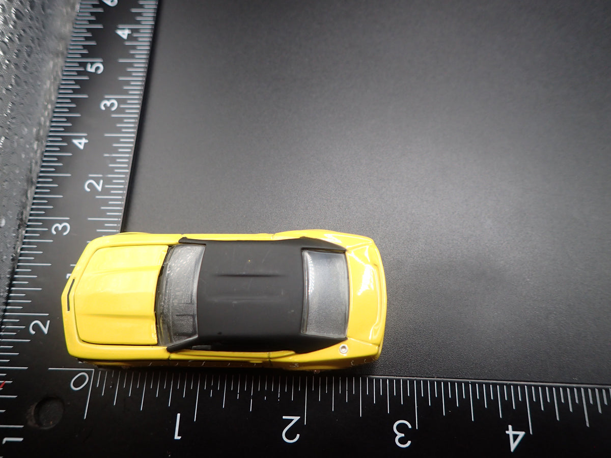 2010-2015 CHEVY CHEVROLET CAMARO YELLOW 1:64 SCALE DIORAMA DIECAST MODEL CAR