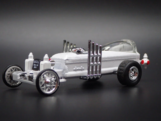 BARRIS THE DRAGULA MUNSTERS WHITE CHASE 1:64 SCALE DIORAMA DIECAST MODEL CAR