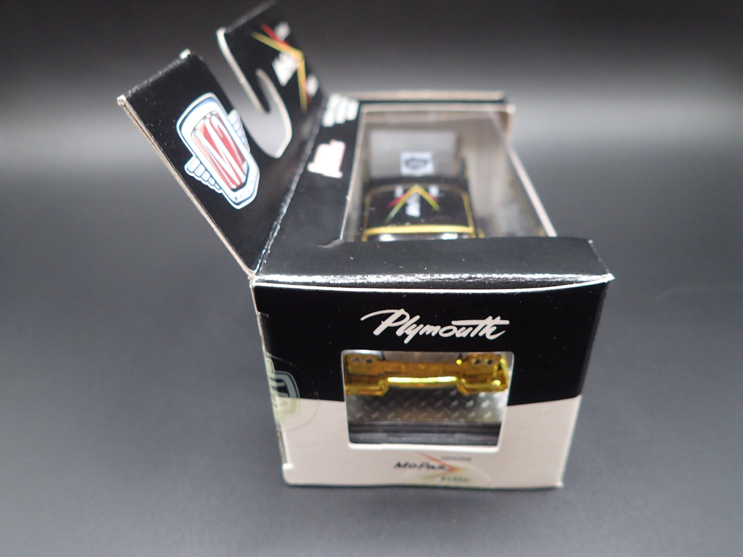 2026 M2 MACHINES 1958 PLYMOUTH FURY GROUND POUNDERS GOLD CHASE 1/64 RAW 1/250