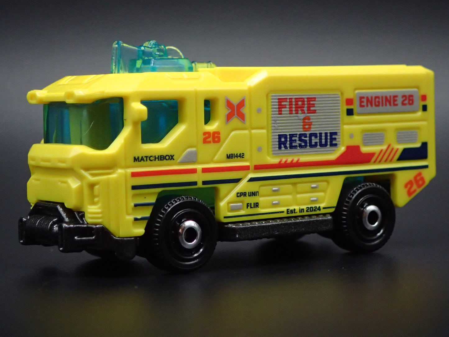 FIRE ENGINE TRUCK BLAZE BUSTER II YELLOW 1:64 MB SCALE DIORAMA DIECAST MODEL CAR