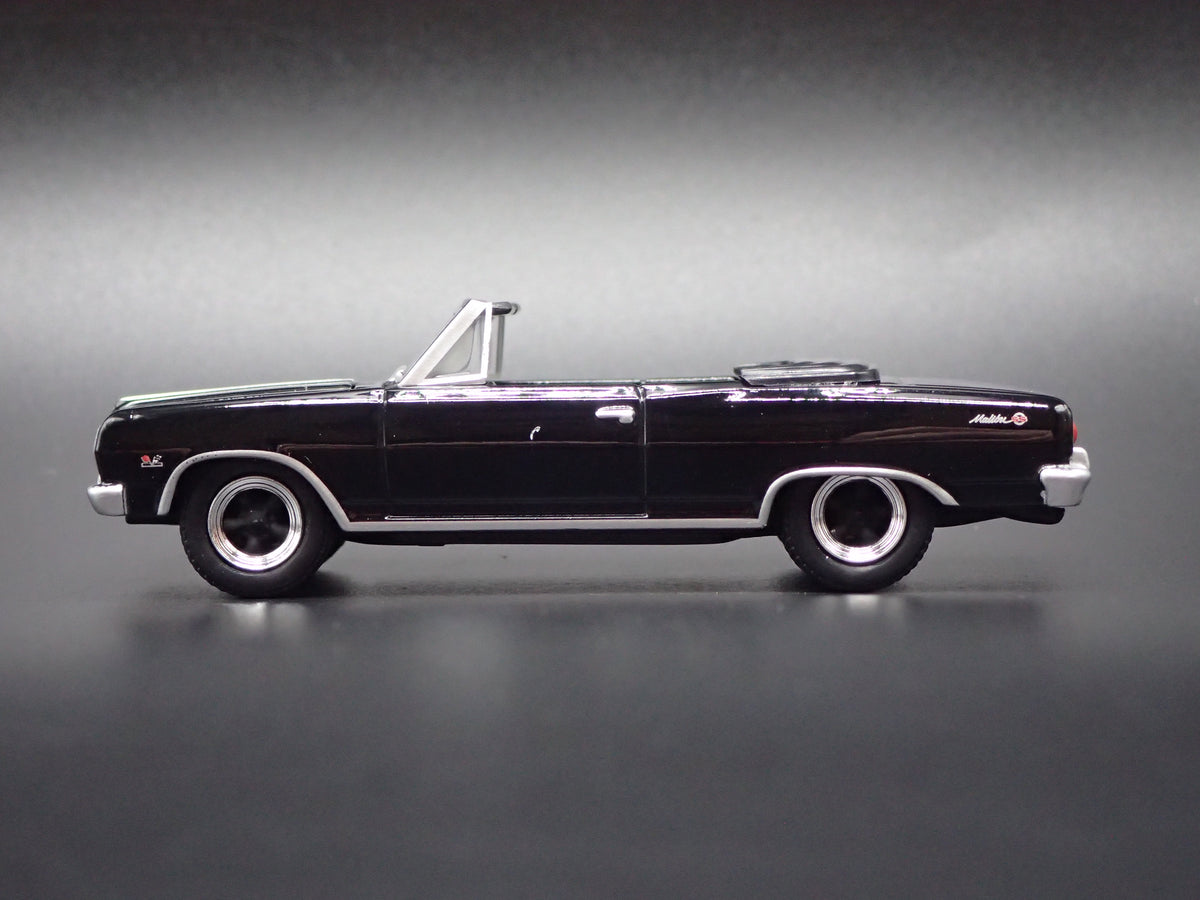 1965 65 CHEVY CHEVROLET CHEVELLE CONVERTIBLE 1:64 SCALE DIORAMA DIECAST MODEL CAR