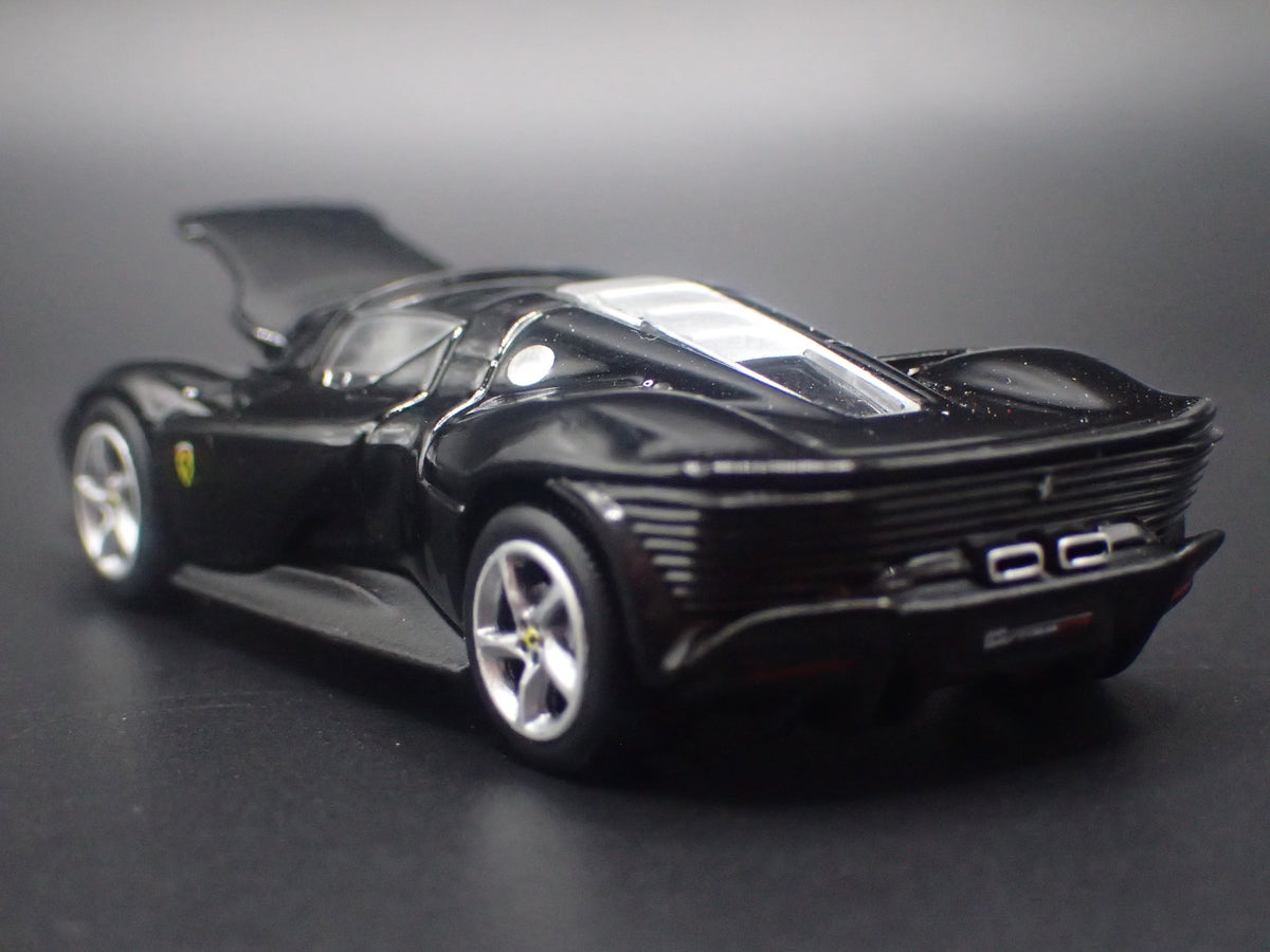 2023 23 FERRARI DAYTONA SP3 BLACK 1:64 SCALE COLLECTIBLE DIORAMA DIECAST MODEL CAR