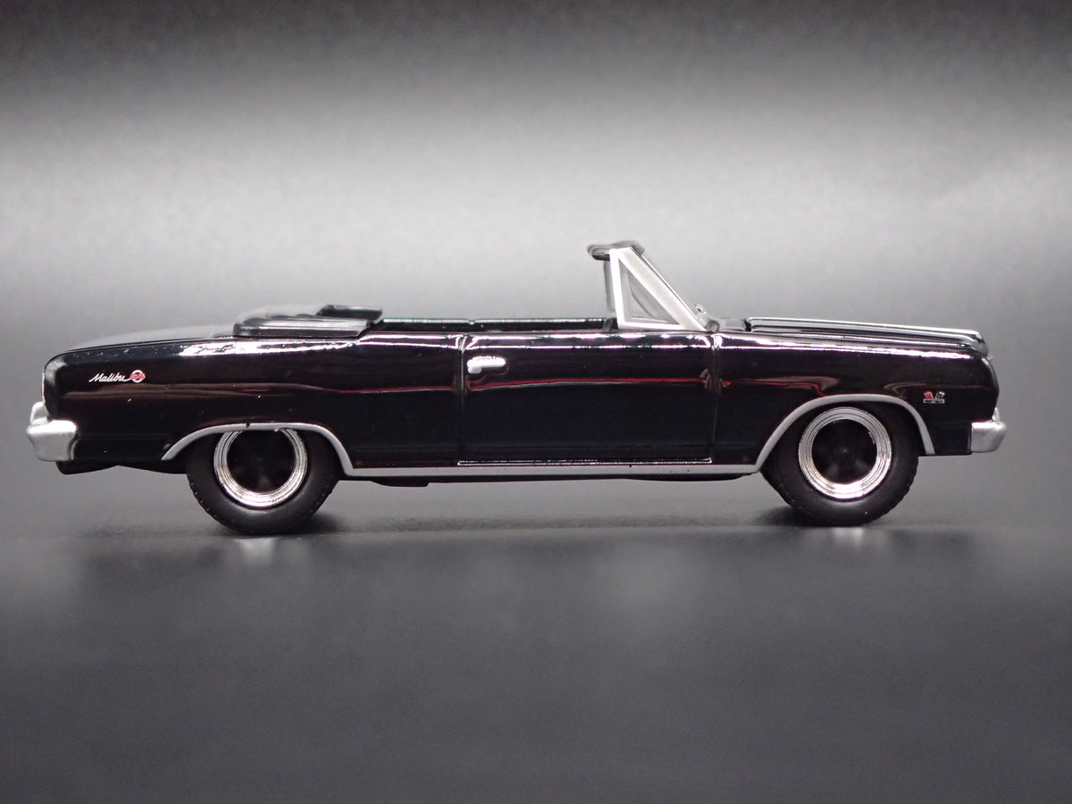 1965 65 CHEVY CHEVROLET CHEVELLE CONVERTIBLE 1:64 SCALE DIORAMA DIECAST MODEL CAR