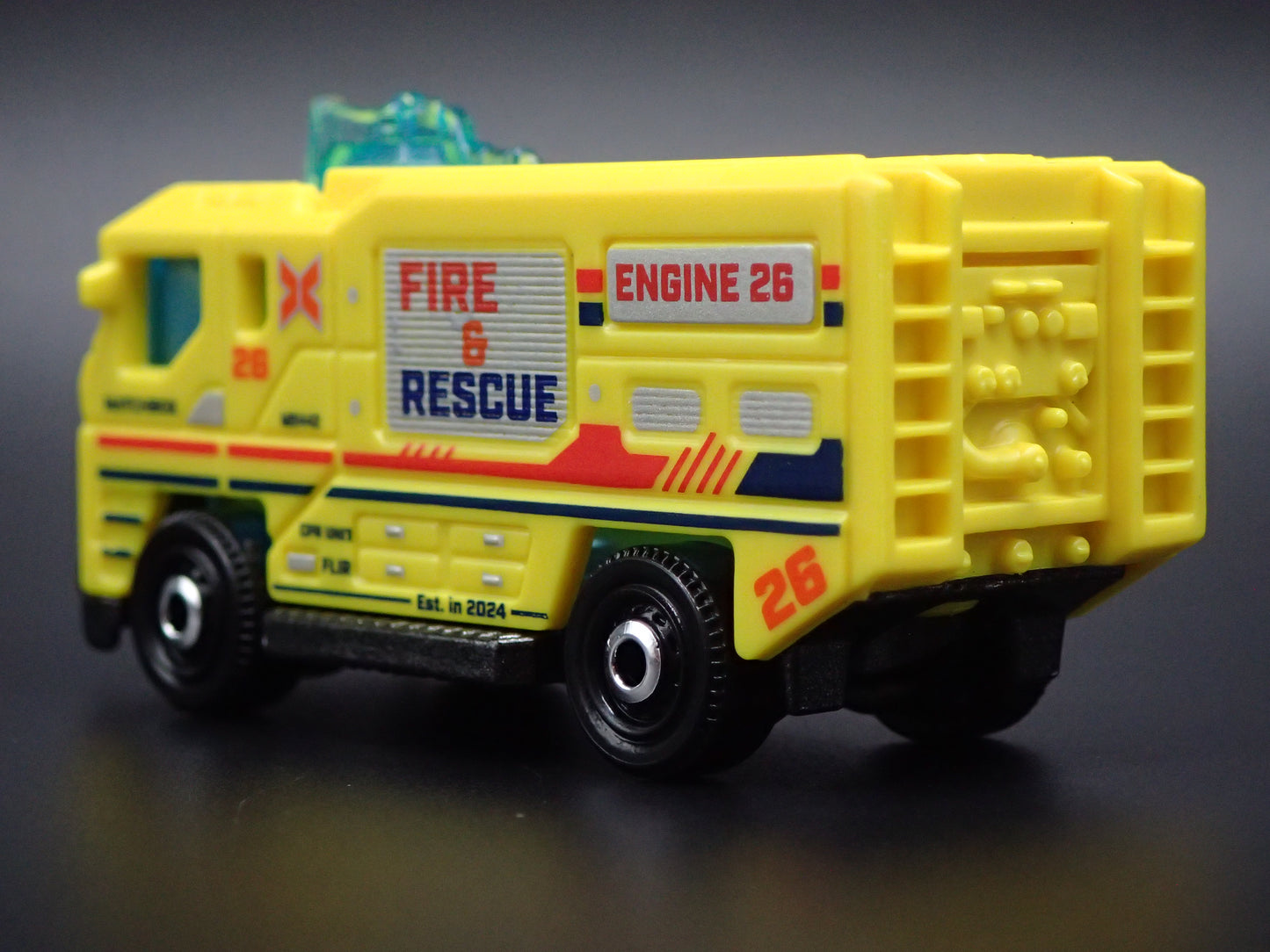 FIRE ENGINE TRUCK BLAZE BUSTER II YELLOW 1:64 MB SCALE DIORAMA DIECAST MODEL CAR